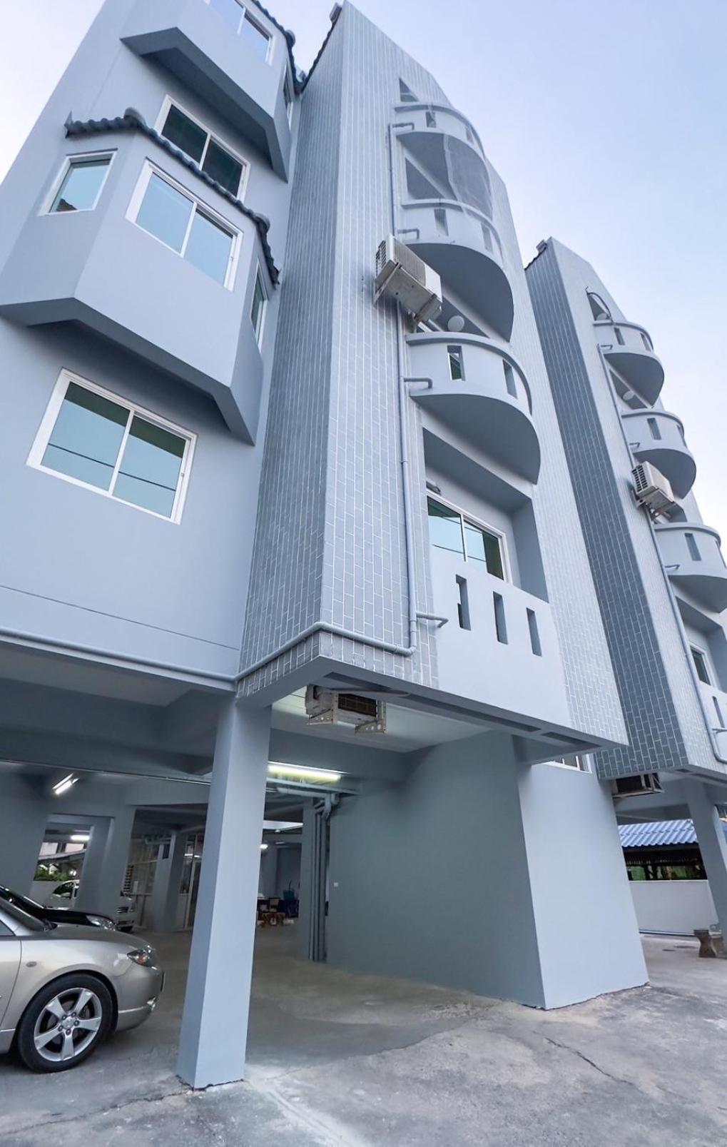 Baan Khun Pra Duplex Rm3 Bangkok Apartment Exterior photo